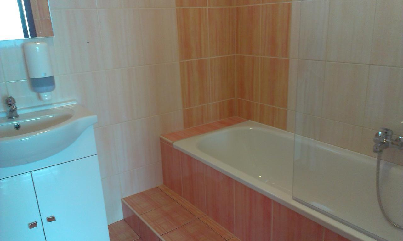 Ratiborice Chalet *